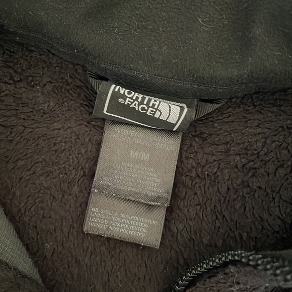 The North Face fleece jacket - Picture 3 of 9